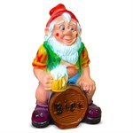 Садовая фигура Гном на бочке