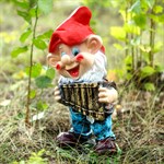 Гном с флейтой