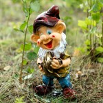 Садовая фигура гнома