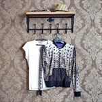 Вешалка настенная для одежды