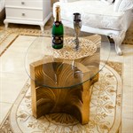 Стеклянный столик для спальни