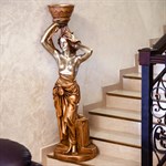Фигура в интерьере Девушка с кувшином Фигура в интерьере Девушка с кувшином