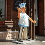 Рекламная фигура из пластика