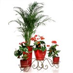 Металлическая подставка для цветов 