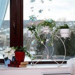 Подставки для цветов на окно за 900 руб.