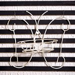 Подставка под цветок настенная  Подставка под цветок настенная