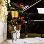 Подставка для цветов из металла Подставка для цветов из металла