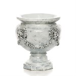 Большой горшок