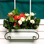 Кованый кронштейн для цветов