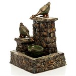 Декоративный фонтан с утками