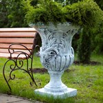 Уличный вазон для цветов