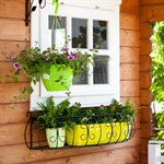 Подставка за окно за 2700 руб.