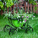 Садовая подставка карета