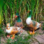 Садовые фигуры уток