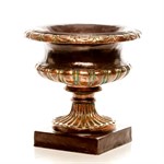 Вазон для цветов