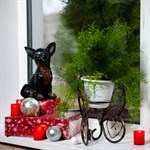 Кованая подоконная цветочница 