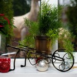 Кованая цветочница 