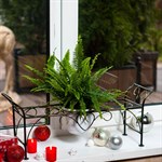 Подоконная цветочница 