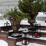 Уличные вазоны