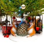 Елочная подставка белки