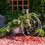 Подставка для сада кованая 