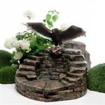 Фонтан Орел для сада 