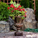 Вазон для цветов 