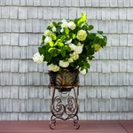 Вазон для сада 