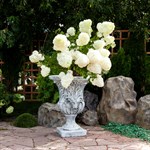 Вазон для сада 