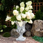 Уличный вазон для цветов 