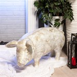 рекламная фигура свиньи