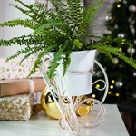 Кованая подставка для цветов