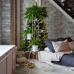 Кованая подставка для цветов