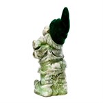 Каменная фигура гном