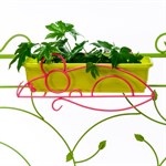 Кованая цветочница