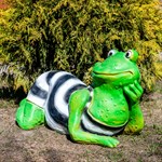 Садовая фигура лягушка