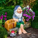 Садовое кашпо для цветов