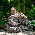 Фонтан-водопад из стеклопластика Лев на скале U08588 высота 105см U08588 - фото 57430