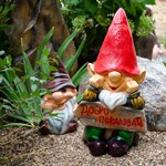 Садовая фигура Гном