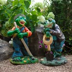 Фигура садовая Лягушка с граблями F07723 - фото 58040