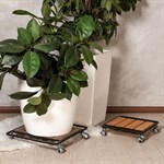 Напольная подставка для цветов из дпк