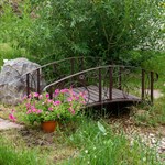 Декоративный мостик для сада