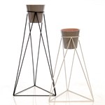 Подставка для цветов из металла Подставка для цветов из металла