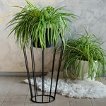 Кованая подставка для цветов