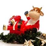 Красная Корова из полистоуна