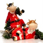 Садовая Фигура Корова новогодняя в красном