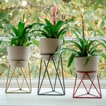 Подставка на подоконник в стиле Лофт