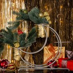 Кованая подставка для цветов