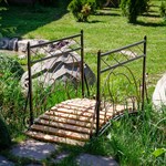 Декоративный мостик для сада