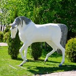 фигура для парка конь фигура для парка конь